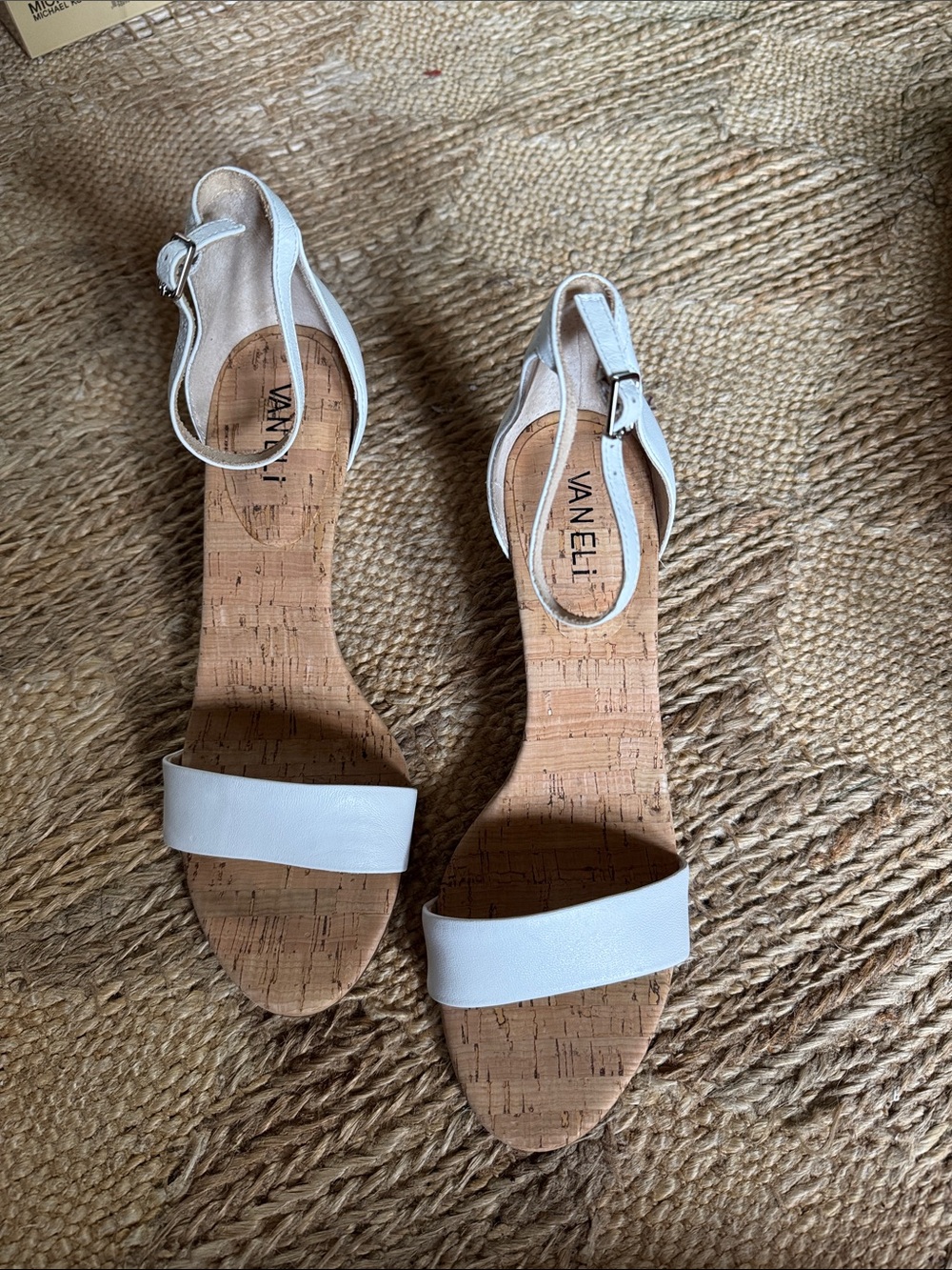 NWB Vaneli White Modir cork wedge ankle strap sandals. Size 9.